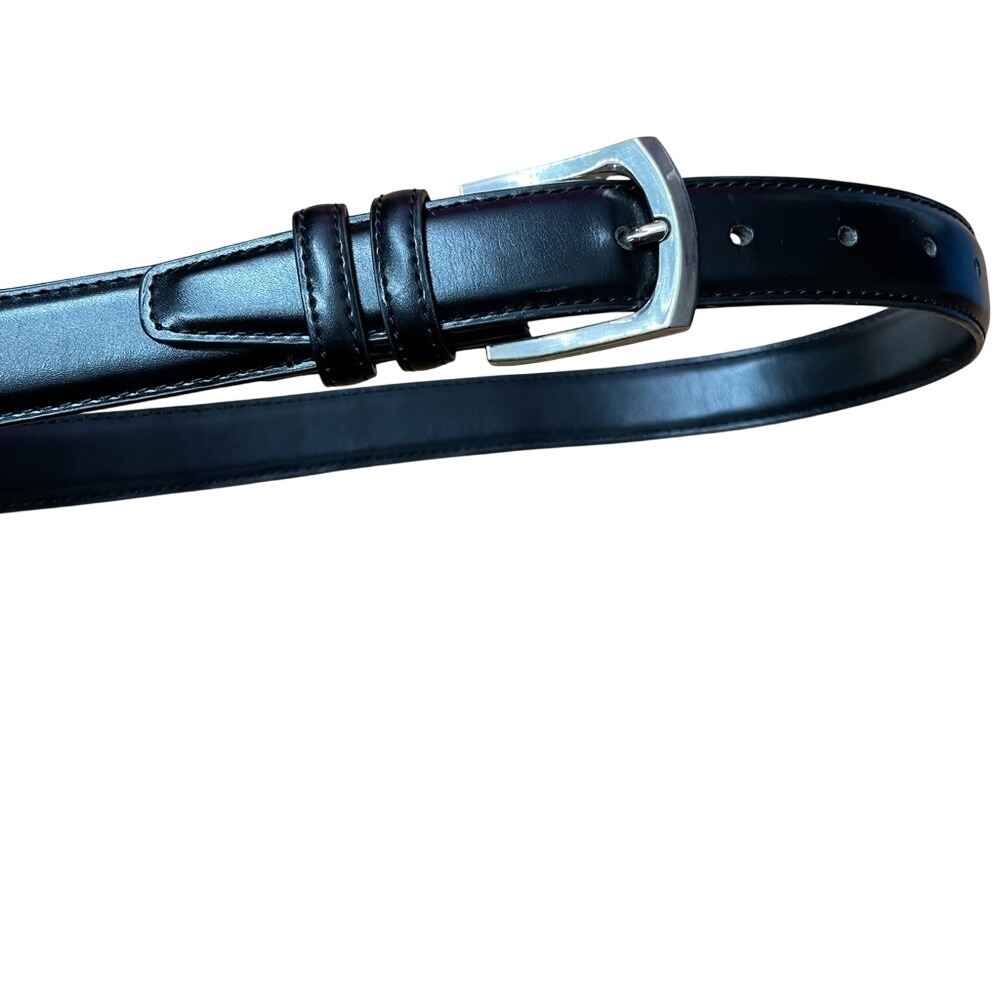 Womens Black Faux Leather Belt‎ Silver Buckle Size 28 Fashion Accessory